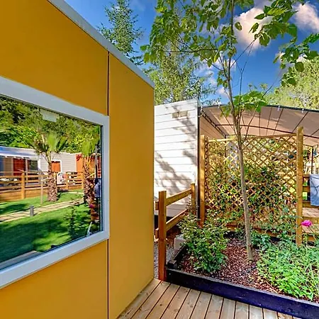 Delle Rose & Glamping Village Hotel 4*