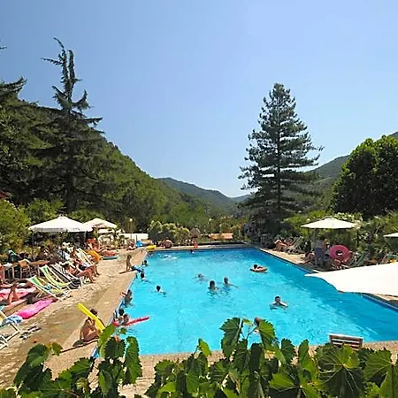 Delle Rose & Glamping Village Hotel 4*