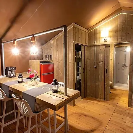 Hotel Delle Rose & Glamping Village Dolceacqua